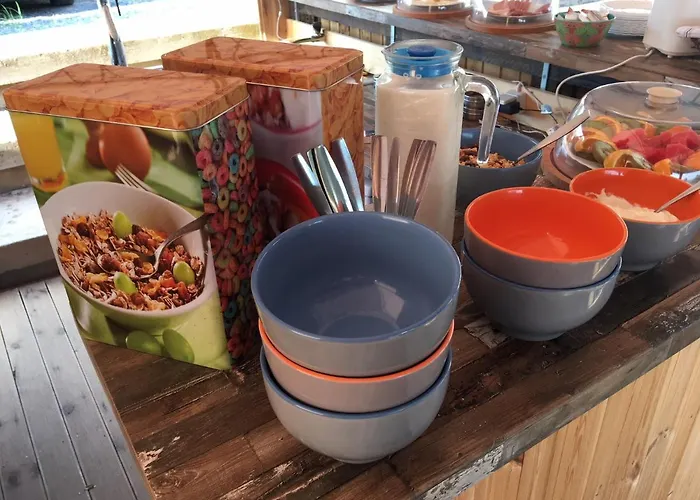 Anissaras Lägenhetshotell 3*