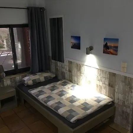 Anissaras Апарт-отель