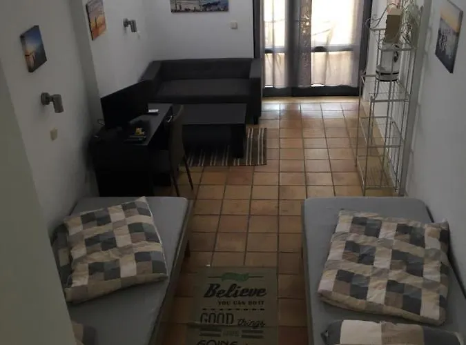 Anissaras Aparthotel