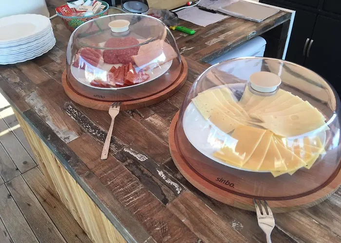 アパートホテル Anissaras ヘルソニソス